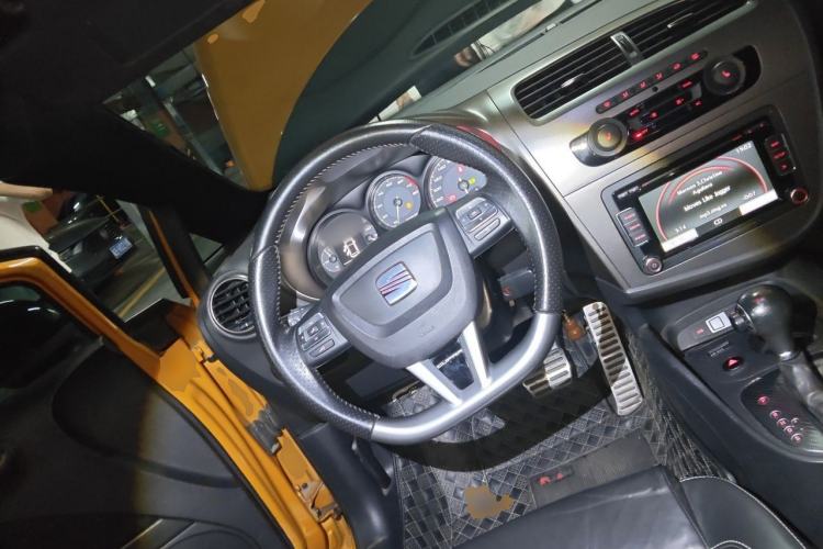 Used Seat LEON 2012 2.0 TSI CUPRA Steering Wheel