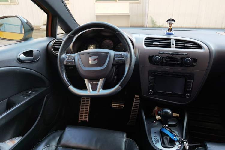 Used Seat LEON 2012 2.0 TSI CUPRA Steering Wheel