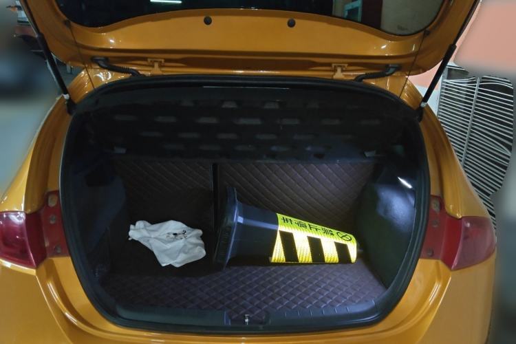 Used Seat LEON 2012 2.0 TSI CUPRA Trunk
