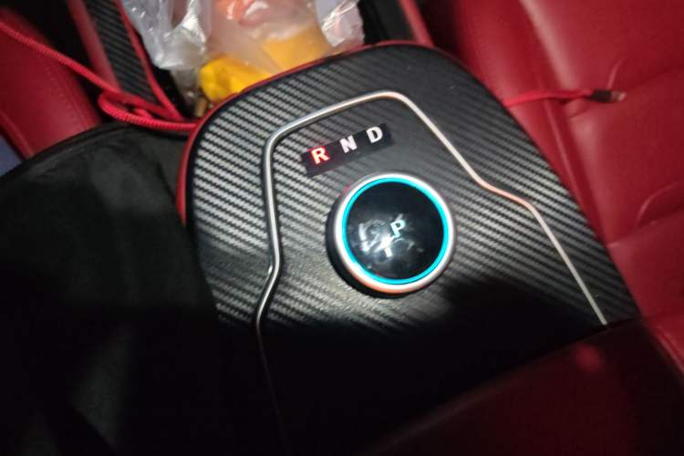 Used SERES SF5 2021 Huawei Smart Selection Four-Wheel Drive Edition Gear Lever