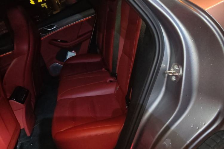 Used SERES SF5 2021 Huawei Smart Selection Four-Wheel Drive Edition Left Rear Seat