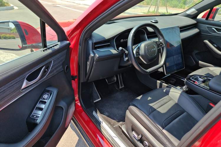Used SERES SF5 2020 Four-Wheel Drive High-Performance Sports Edition Interior 3