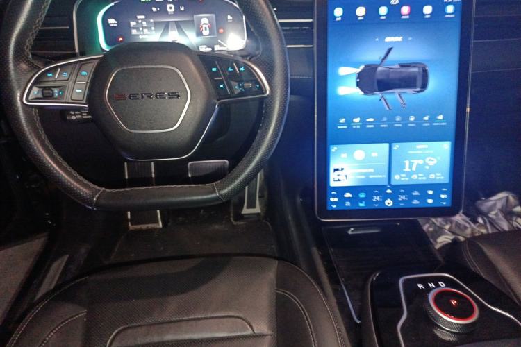 Used SERES SF5 2020 Two-Wheel Drive High-Performance Sports Edition Center Console
