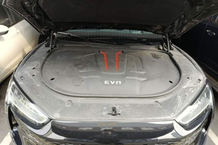 Used SERES SF5 2020 Four-Wheel Drive High-Performance Sports Edition Engine Bay