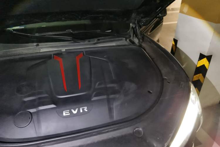 Used SERES SF5 2020 Two-Wheel Drive High-Performance Sports Edition Engine Bay Left