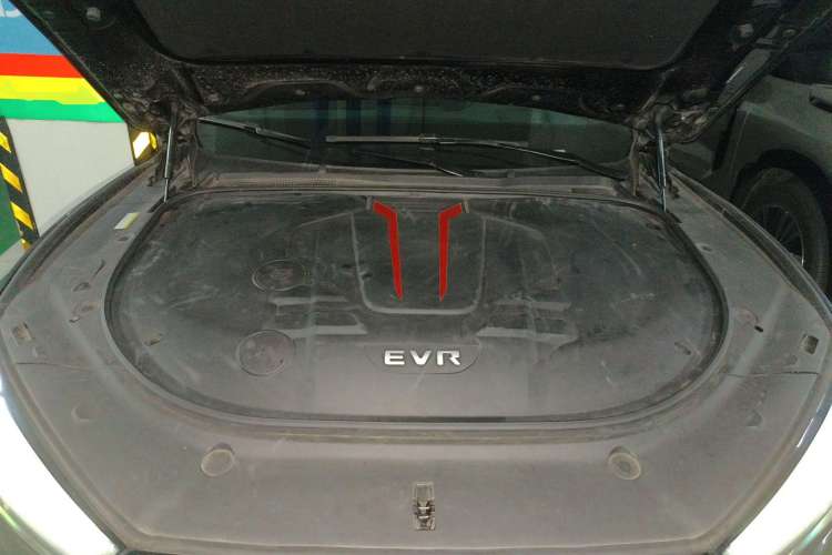 Used SERES SF5 2020 Four-Wheel Drive High-Performance Sports Edition Engine Bay