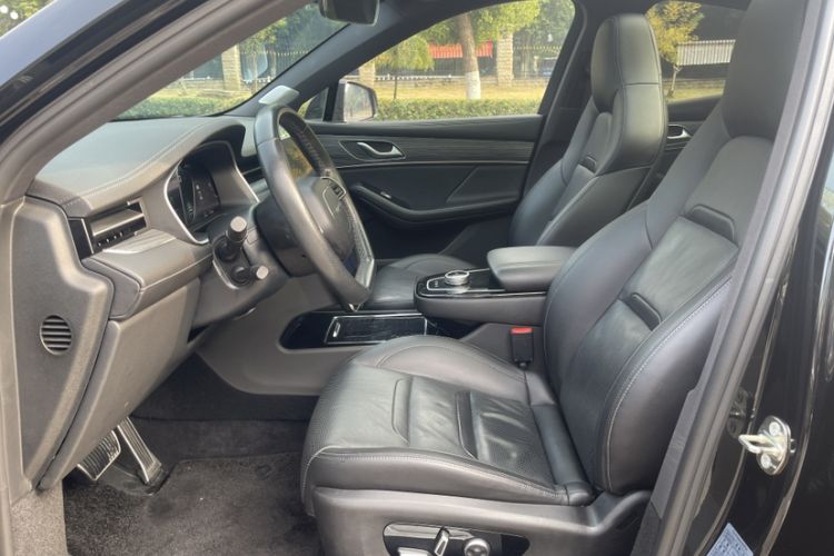 Used SERES SF5 2020 Four-Wheel Drive High-Performance Sports Edition Interior 2