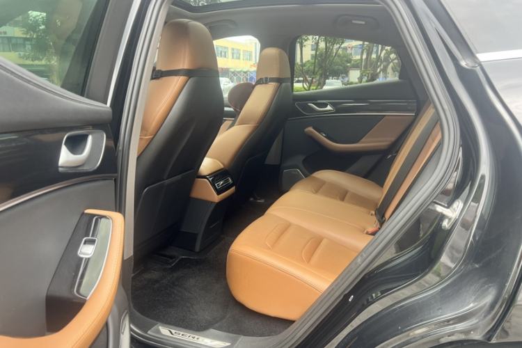 Used SERES SF5 2020 Two-Wheel Drive High-Performance Sports Edition Interior 6