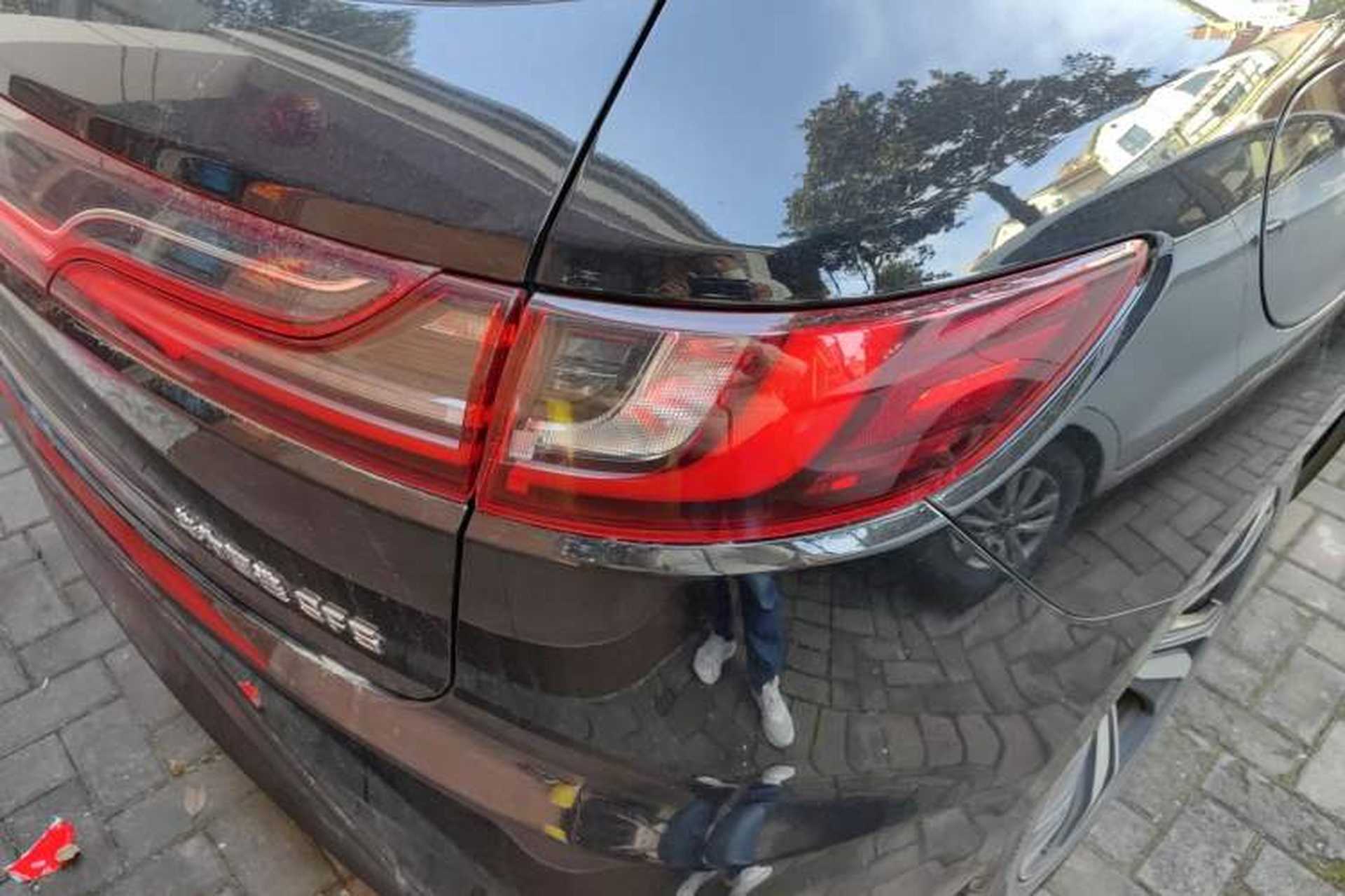 Used SERES SF5 2020 Two-Wheel Drive High-Performance Sports Edition Right Rear Taillight