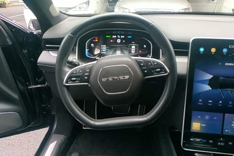 Used SERES SF5 2020 Four-Wheel Drive High-Performance Sports Edition Steering Wheel