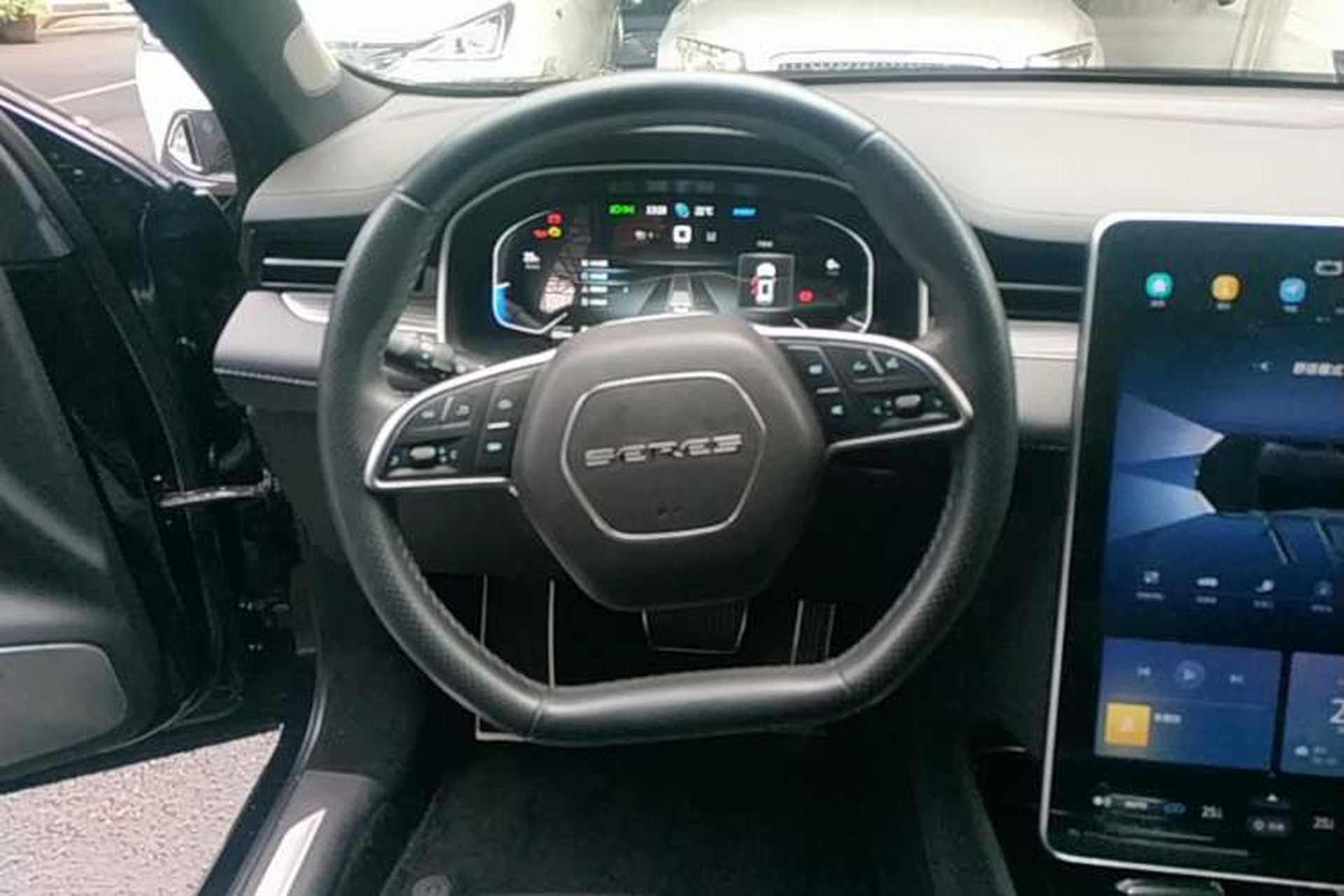 Used SERES SF5 2020 Four-Wheel Drive High-Performance Sports Edition Steering Wheel