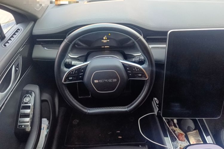 Used SERES SF5 2020 Two-Wheel Drive High-Performance Sports Edition Steering Wheel