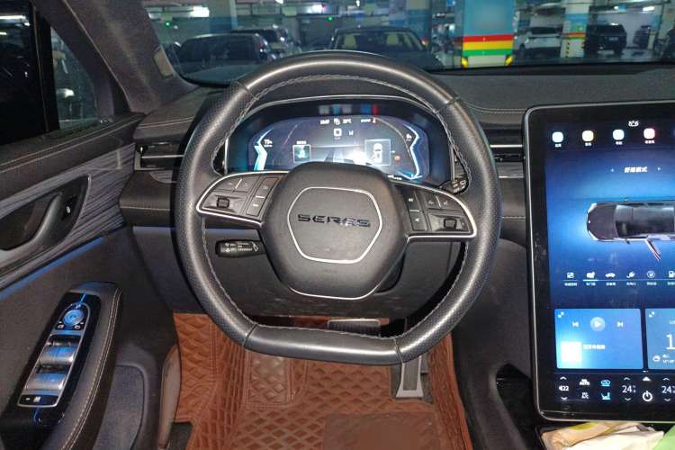 Used SERES SF5 2020 Four-Wheel Drive High-Performance Sports Edition Steering Wheel