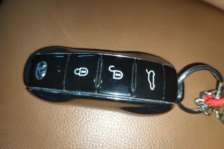 Used SERES SF5 2020 Four-Wheel Drive High-Performance Sports Edition Vehicle Key