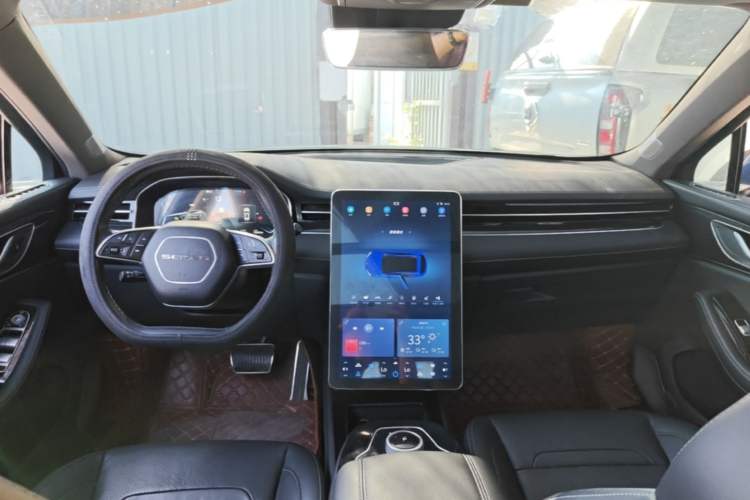 Used SERES SF5 2020 Two-Wheel Drive High-Performance Sports Edition Center Console