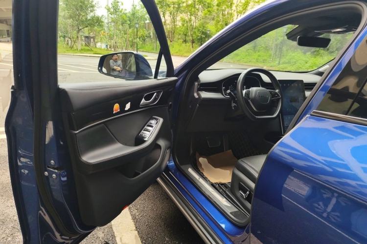 Used SERES SF5 2020 Four-Wheel Drive High-Performance Sports Edition Driver Seat