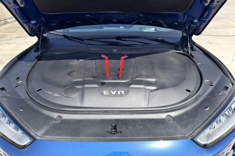 Used SERES SF5 2020 Four-Wheel Drive High-Performance Sports Edition Engine Bay