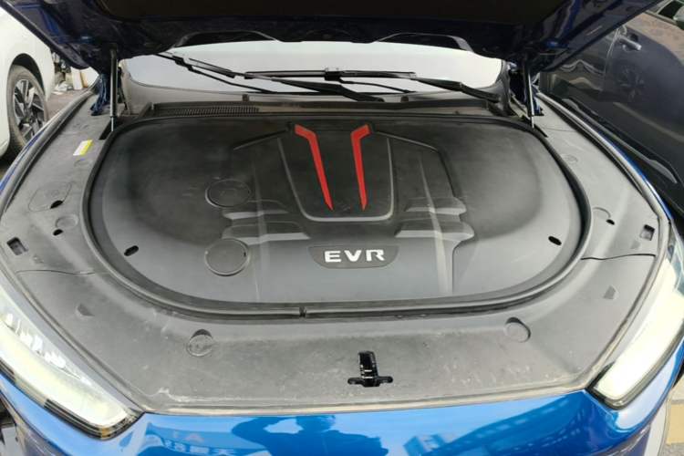 Used SERES SF5 2020 Four-Wheel Drive High-Performance Sports Edition Engine Bay
