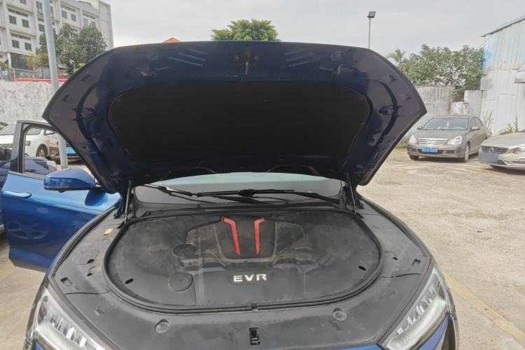Used SERES SF5 2020 Four-Wheel Drive High-Performance Sports Edition Engine Bay