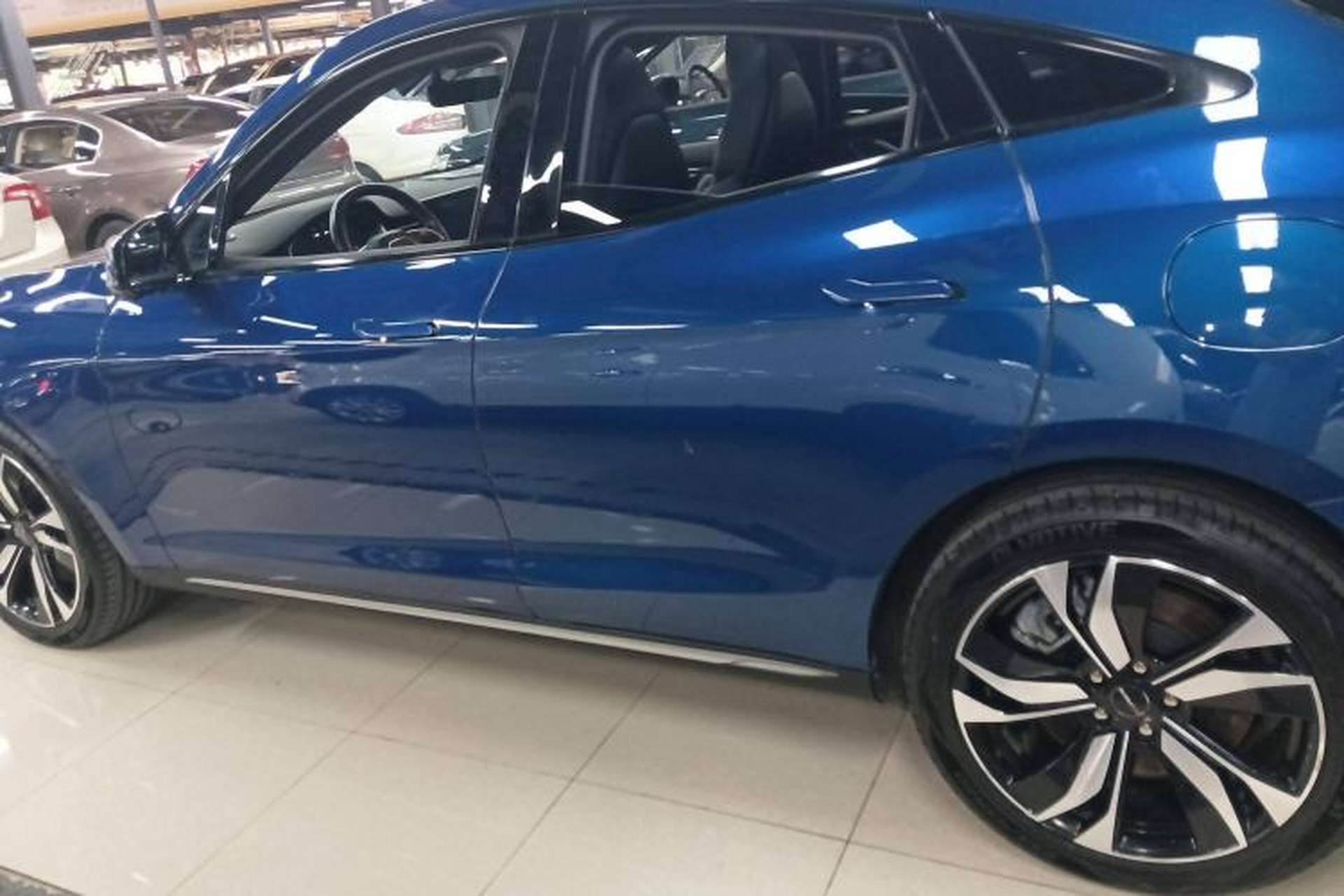 Used SERES SF5 2020 Four-Wheel Drive High-Performance Sports Edition Exterior 3
