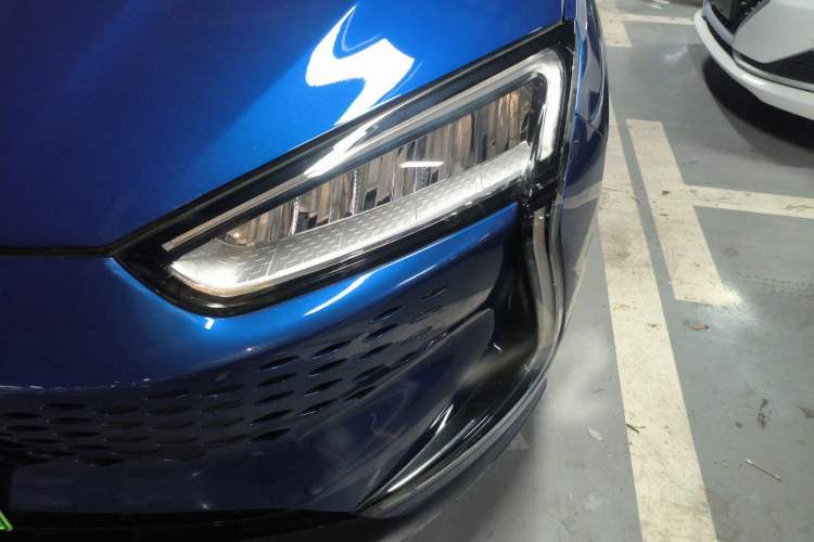 Used SERES SF5 2020 Four-Wheel Drive High-Performance Sports Edition Left Front Headlight
