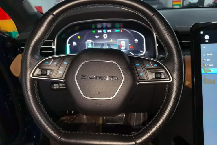 Used SERES SF5 2020 Two-Wheel Drive High-Performance Sports Edition Steering Wheel