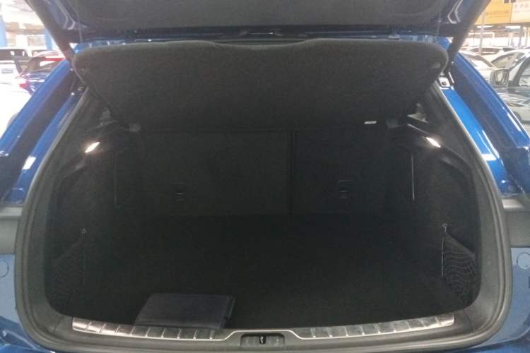 Used SERES SF5 2020 Four-Wheel Drive High-Performance Sports Edition Trunk