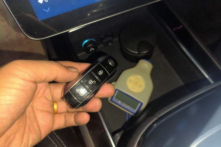Used SERES SF5 2020 Four-Wheel Drive High-Performance Sports Edition Vehicle Key