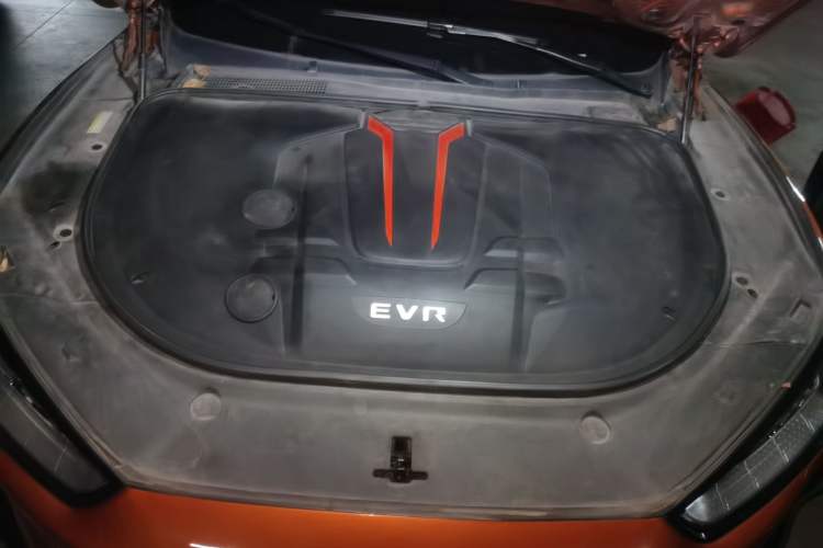Used SERES SF5 2020 Four-Wheel Drive High-Performance Sports Edition Engine Bay