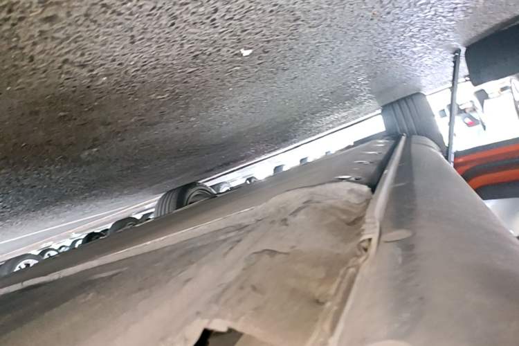 Used SERES SF5 2020 Four-Wheel Drive High-Performance Sports Edition Left Side Sill
