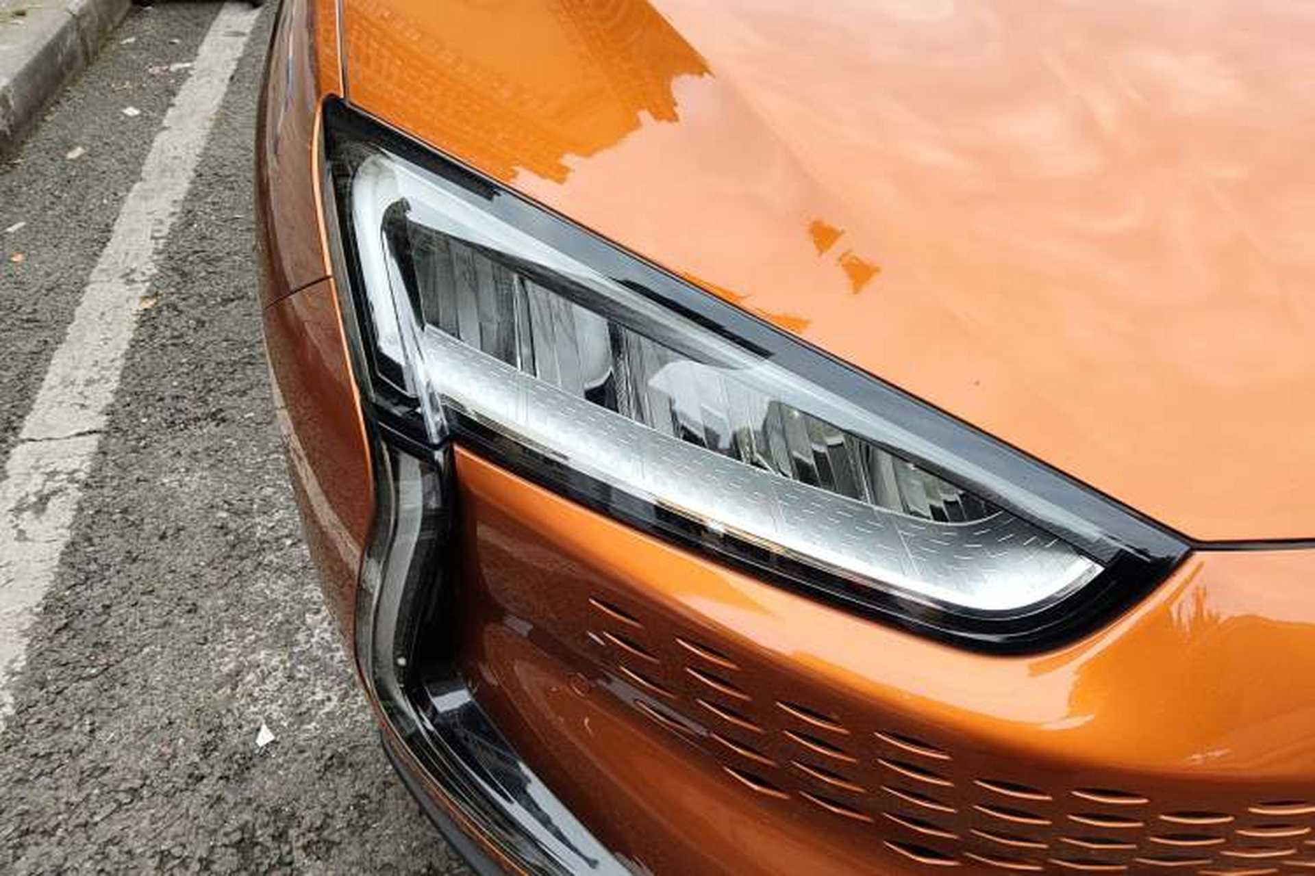 Used SERES SF5 2020 Four-Wheel Drive High-Performance Version Right Front Headlight