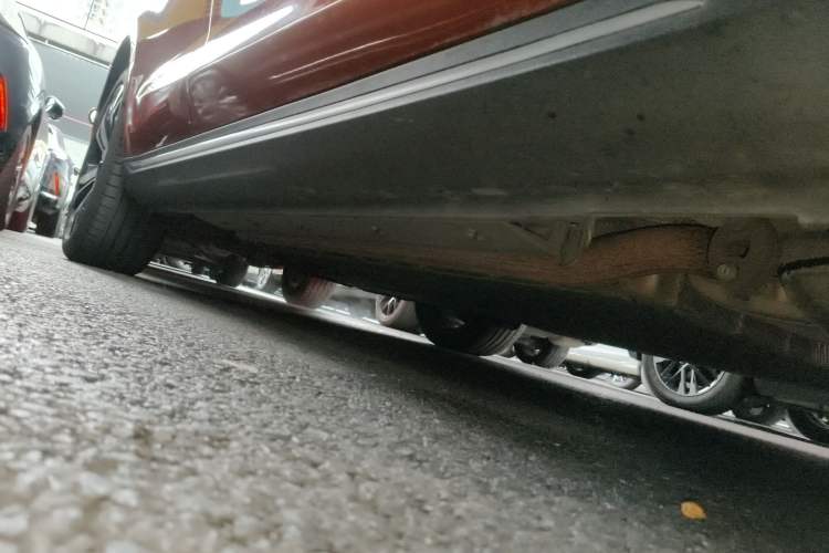 Used SERES SF5 2020 Two-Wheel Drive High-Performance Sports Edition Right Side Sill