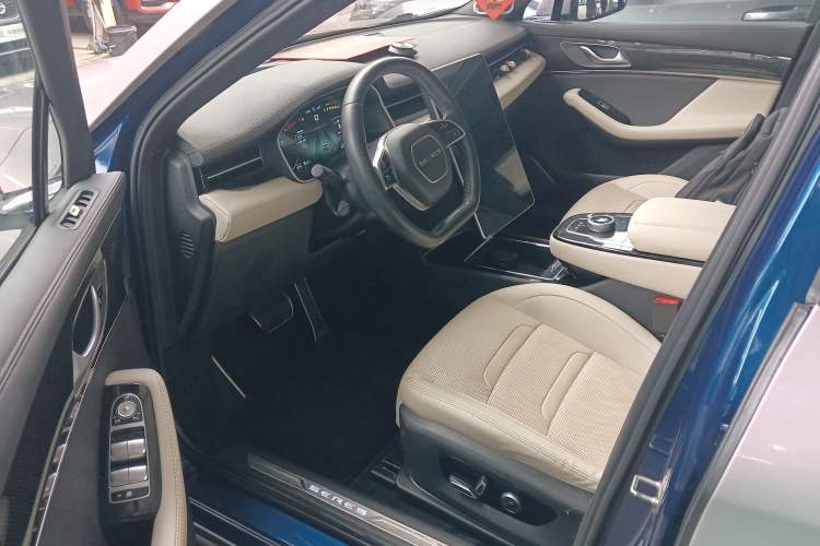 Used SERES SF5 2020 Four-Wheel Drive High-Performance Sports Edition Driver Seat