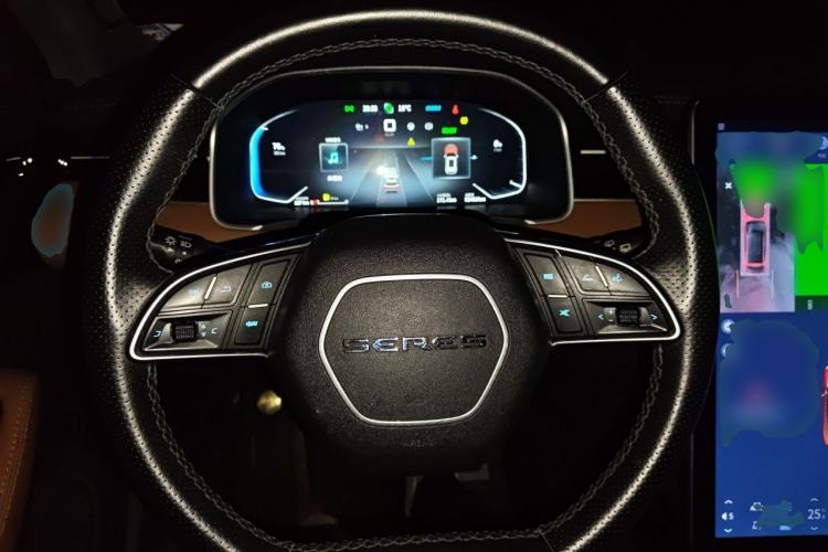 Used SERES SF5 2020 Two-Wheel Drive High-Performance Sports Edition Steering Wheel