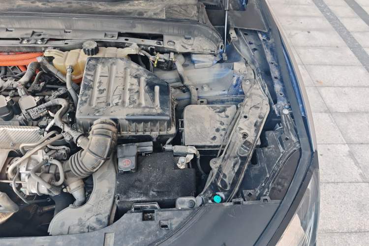 Used SERES SF5 2020 Four-Wheel Drive High-Performance Sports Edition Engine Bay Left