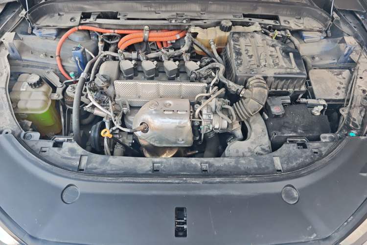 Used SERES SF5 2020 Four-Wheel Drive High-Performance Sports Edition Engine Bay