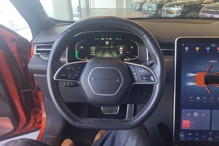 Used SERES SF5 2020 Revised Version Four-Wheel Drive High-Performance Edition Steering Wheel