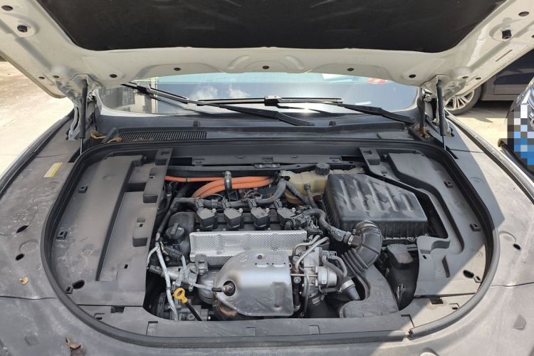 Used SERES SF5 2020 Two-Wheel Drive High-Performance Sports Edition Engine Bay