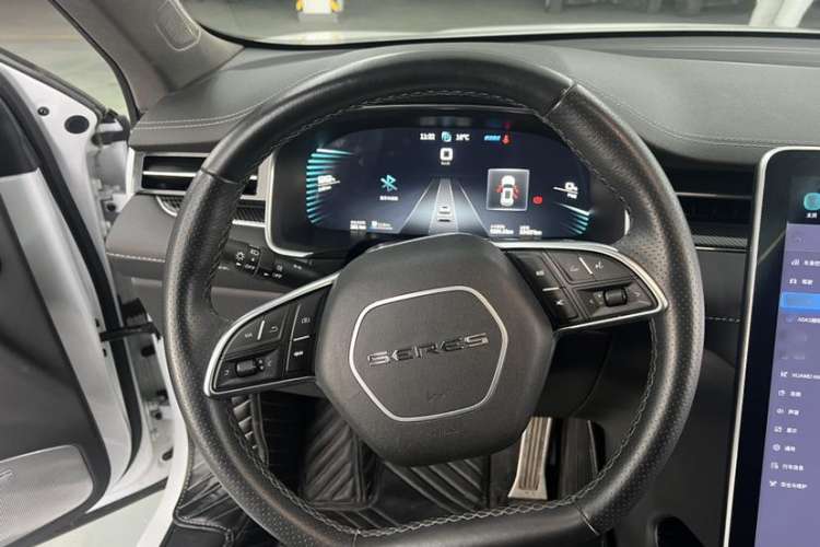 Used SERES SF5 2020 Two-Wheel Drive High-Performance Sports Edition Interior 7