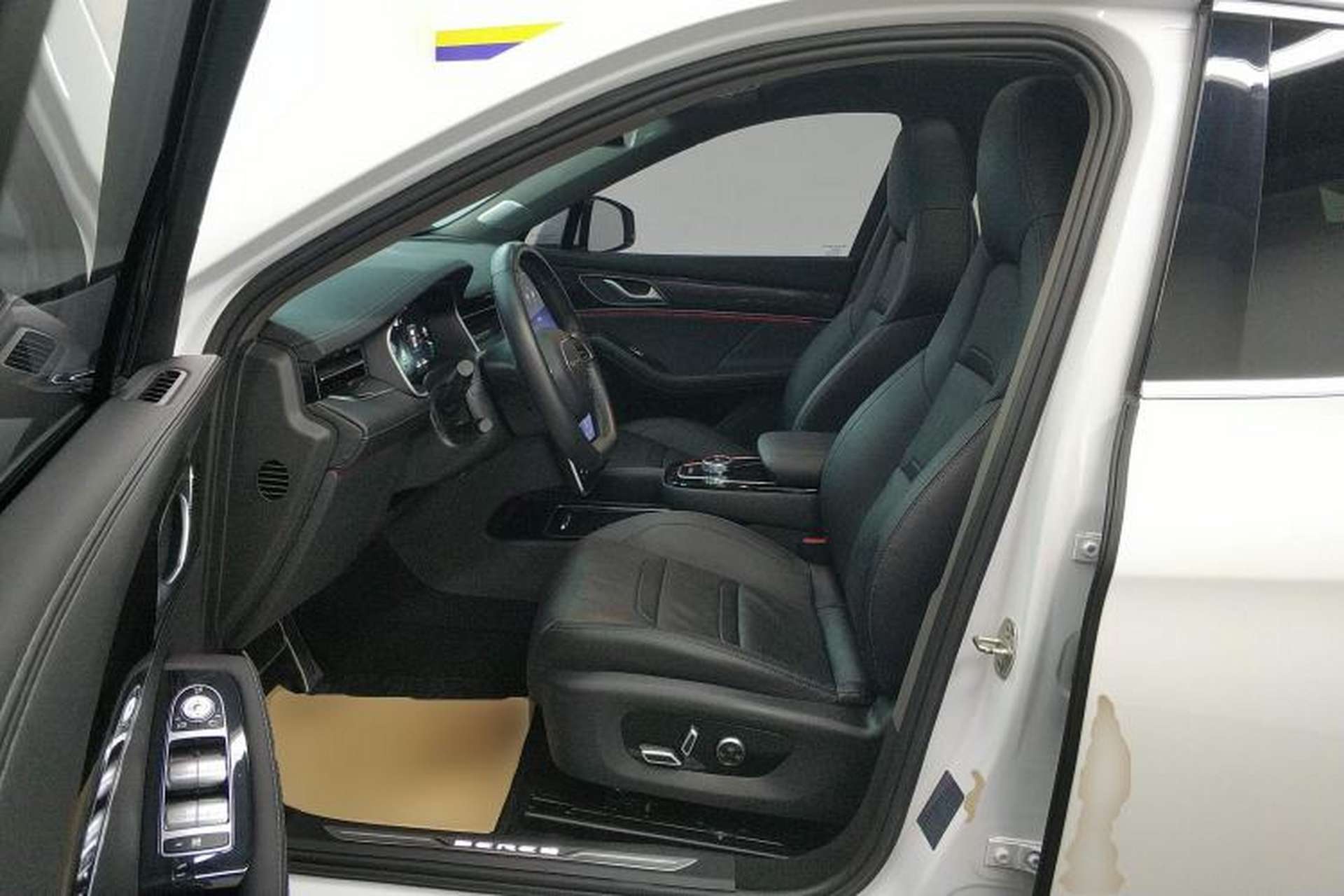 Used SERES SF5 2020 Two-Wheel Drive High-Performance Sports Edition Left Front Seat