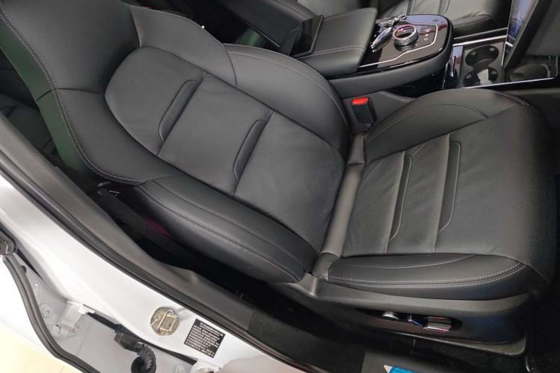Used SERES SF5 2020 Four-Wheel Drive High-Performance Sports Edition Right Front Seat
