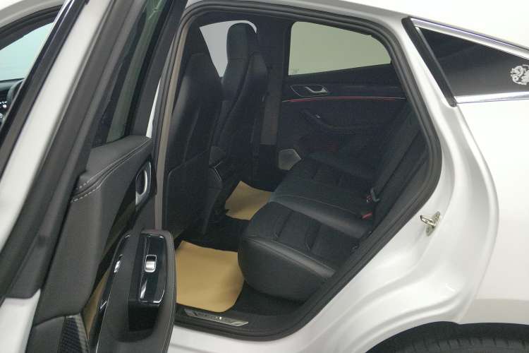 Used SERES SF5 2020 Two-Wheel Drive High-Performance Sports Edition Right Rear Seat