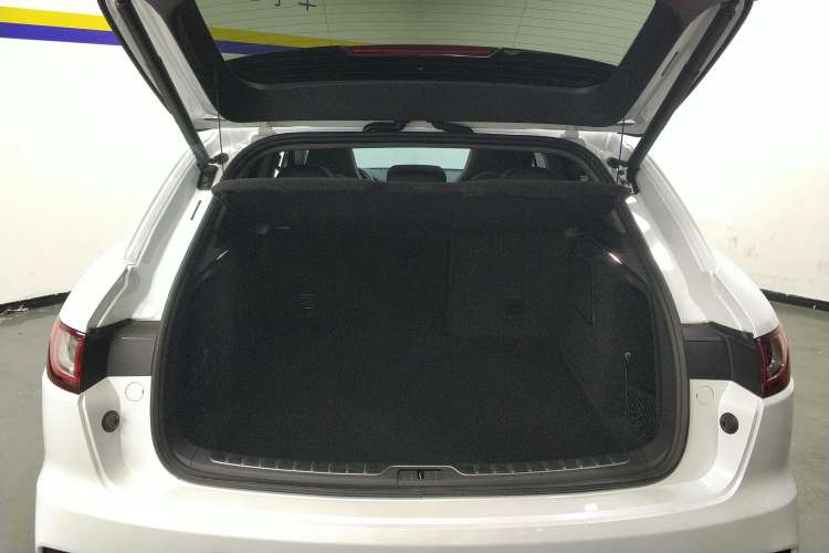 Used SERES SF5 2020 Two-Wheel Drive High-Performance Sports Edition Trunk