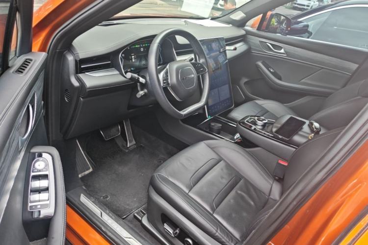 Used SERES SF5 2020 Revised Version Four-Wheel Drive High-Performance Edition Driver Seat