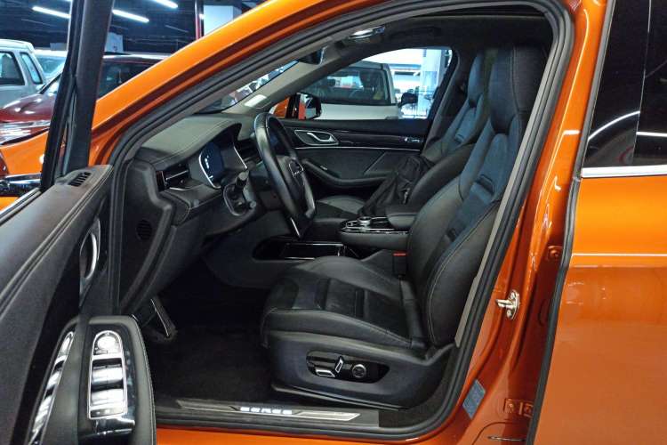 Used SERES SF5 2020 Four-Wheel Drive High-Performance Sports Edition Driver Seat