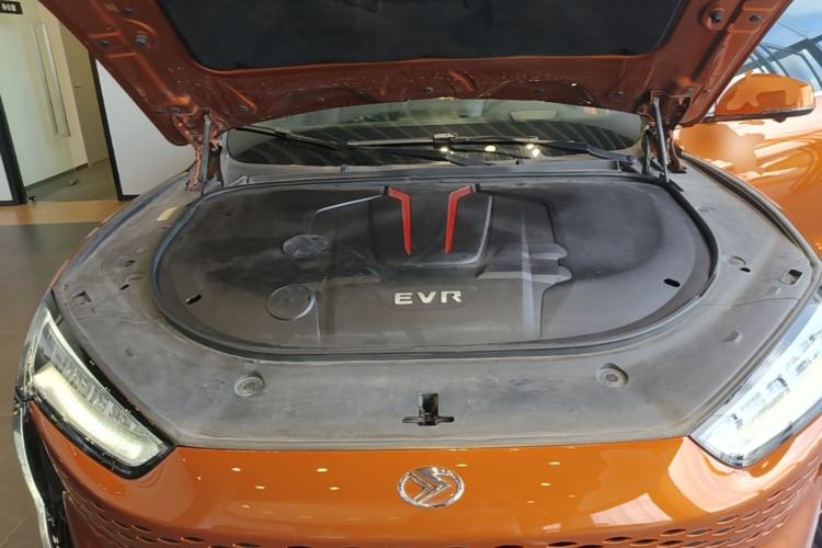 Used SERES SF5 2020 Revised Version Four-Wheel Drive High-Performance Edition Engine Bay