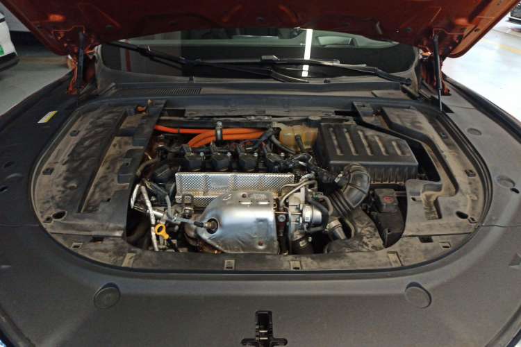 Used SERES SF5 2020 Four-Wheel Drive High-Performance Sports Edition Engine Bay