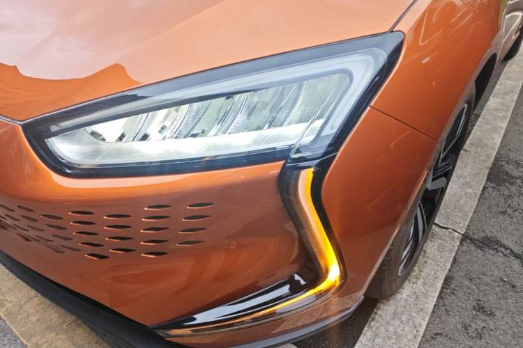Used SERES SF5 2020 Revised Version Four-Wheel Drive High-Performance Edition Left Front Headlight