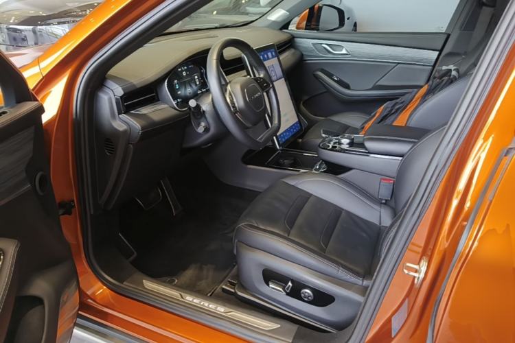 Used SERES SF5 2020 Revised Version Four-Wheel Drive High-Performance Edition Left Front Seat
