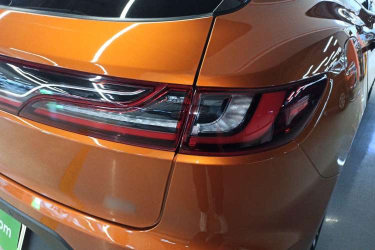 Used SERES SF5 2020 Four-Wheel Drive High-Performance Sports Edition Right Rear Taillight